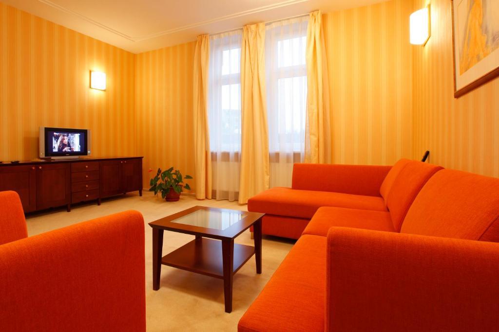 Hotel Sandor Pavillon Piestany Ruang foto