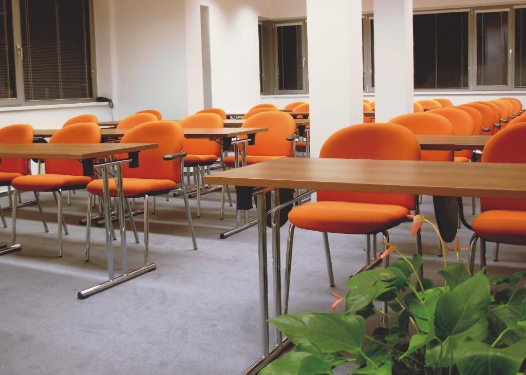 Hotel Sandor Pavillon Piestany Bagian luar foto